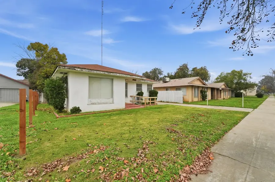 1127 W 19th Street, Merced, CA 95340 - Image #3