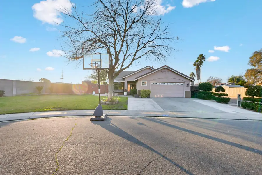1421 Riverette Drive, Modesto, CA 95351 - Image #2