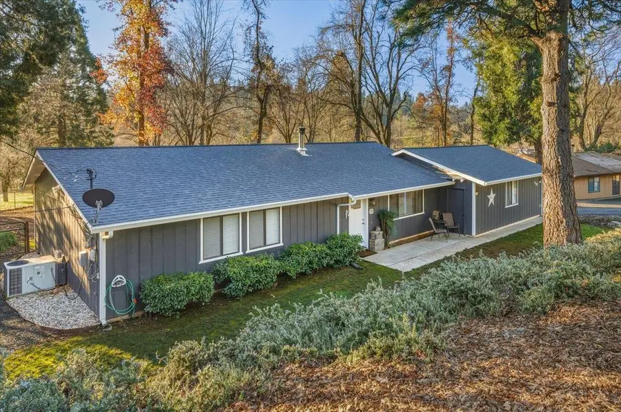 11567 Myrna Drive, Grass Valley, CA 95945 - Image #2