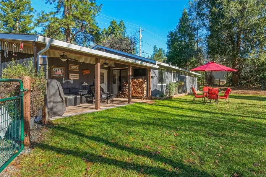 11567 Myrna Drive, Grass Valley, CA 95945 - Image #3