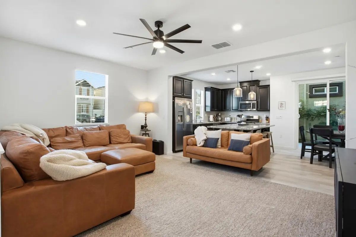 1586 Parkside Way, Roseville, CA 95747 - Image #1