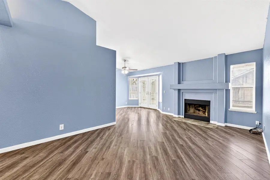 208 Shady Valley Court, Rio Linda, CA 95673 - Image #3