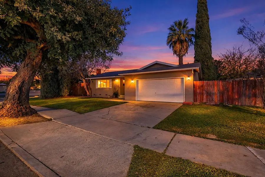 1611 E Olive Avenue, Merced, CA 95340 - Image #2