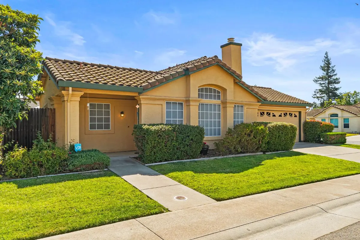 8475 Camino Vista Way, Elk Grove, CA 95624 - Image #1