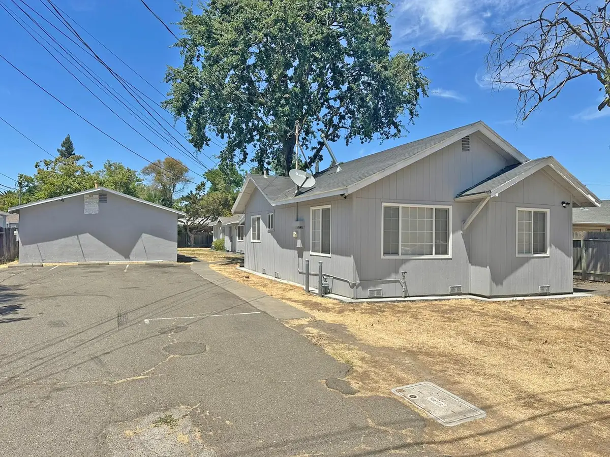 1705 Kenwood Street, Sacramento, CA 95815 - #1
