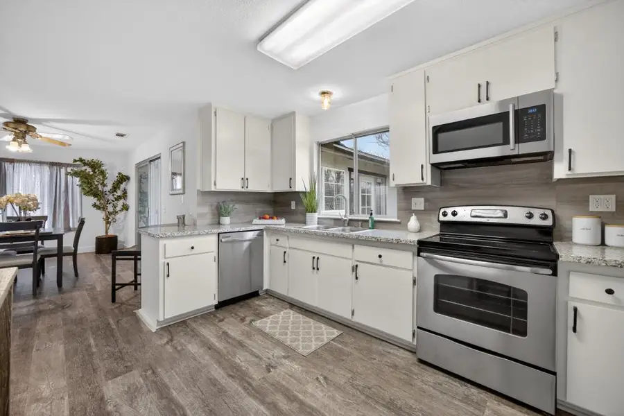 7462 50th Avenue, Sacramento, CA 95828 - Image #3