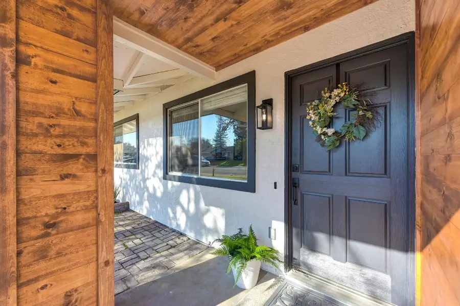 5120 Rabeneck Way, Fair Oaks, CA 95628 - Image #3