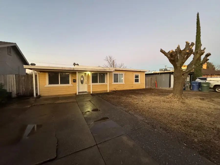 2017 Robert Way, Sacramento, CA 95825 - Image #3