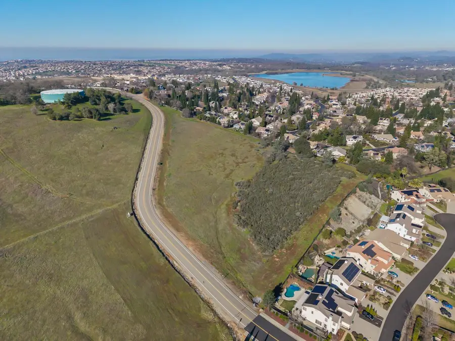 9 Hollow Oak Drive, El Dorado Hills, CA 95762 - Image #3