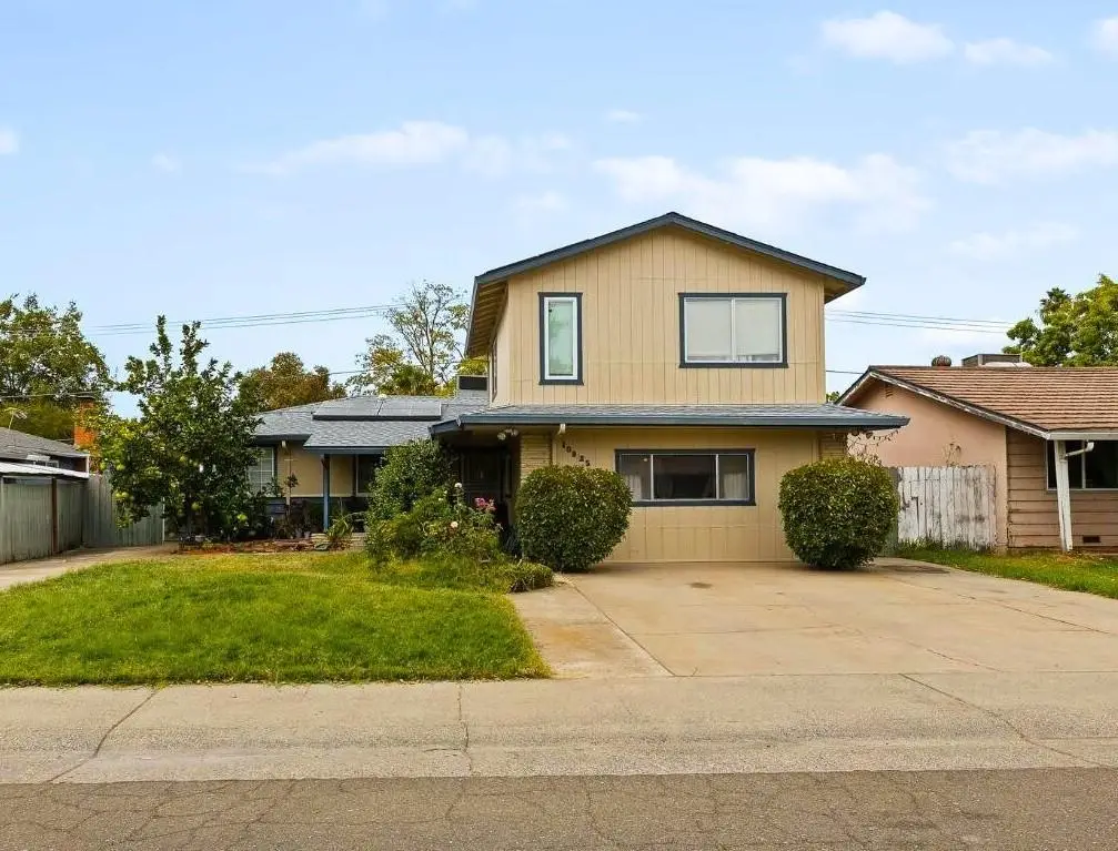 10825 Walnutwood Way, Rancho Cordova, CA 95670 - Image #1