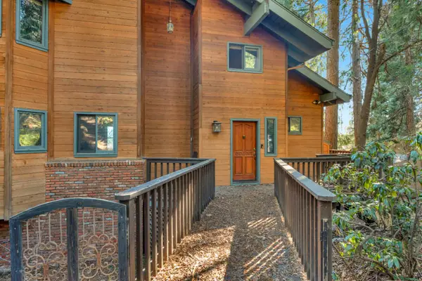 6770 Diamond Drive, Pollock Pines, CA 95726