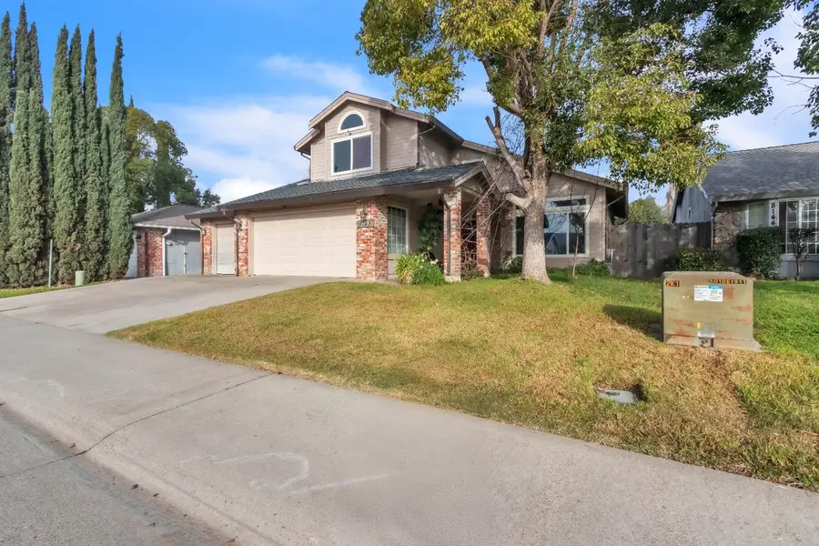 8148 Orchid Tree Way, Antelope, CA 95843 - Image #3