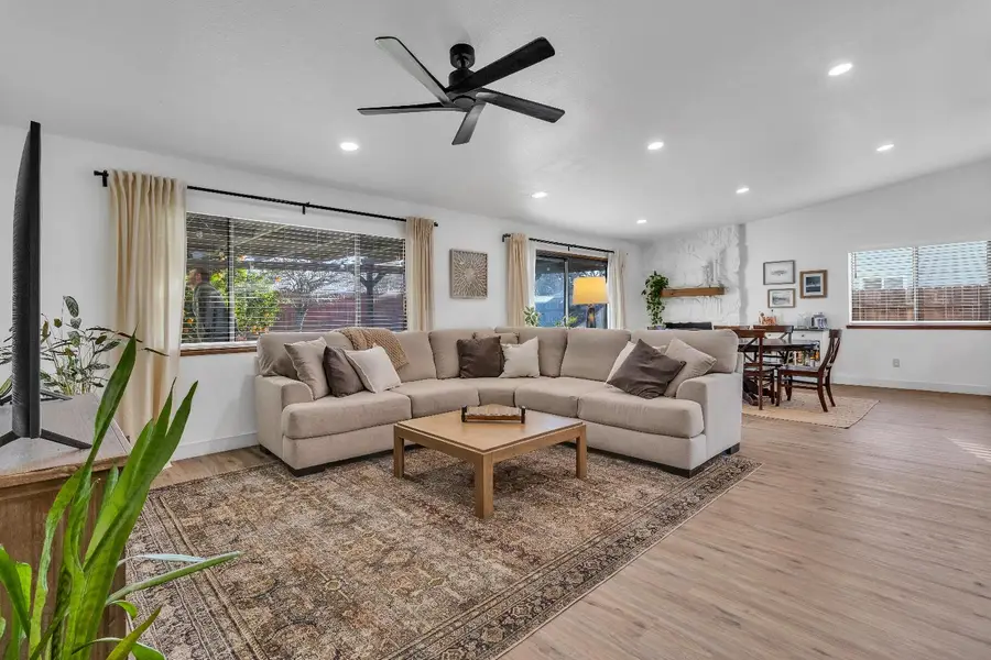 2633 Tierra Grande Circle, Sacramento, CA 95827 - Image #3