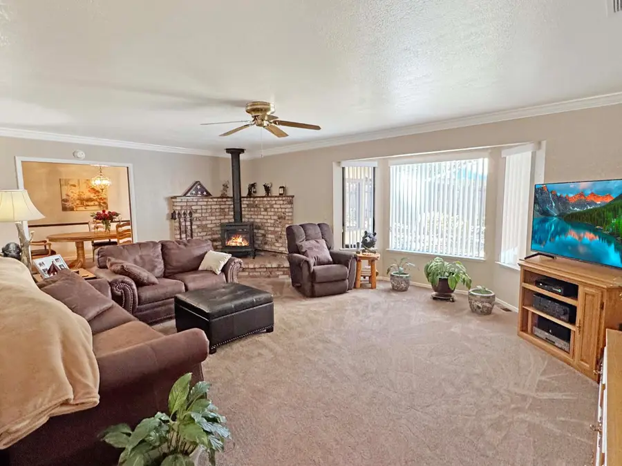 17713 Alexandra Way, Grass Valley, CA 95949 - Image #2