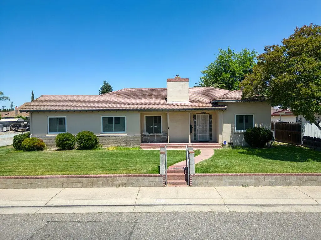 2212 Vine Avenue, Escalon, CA 95320 - Image #1