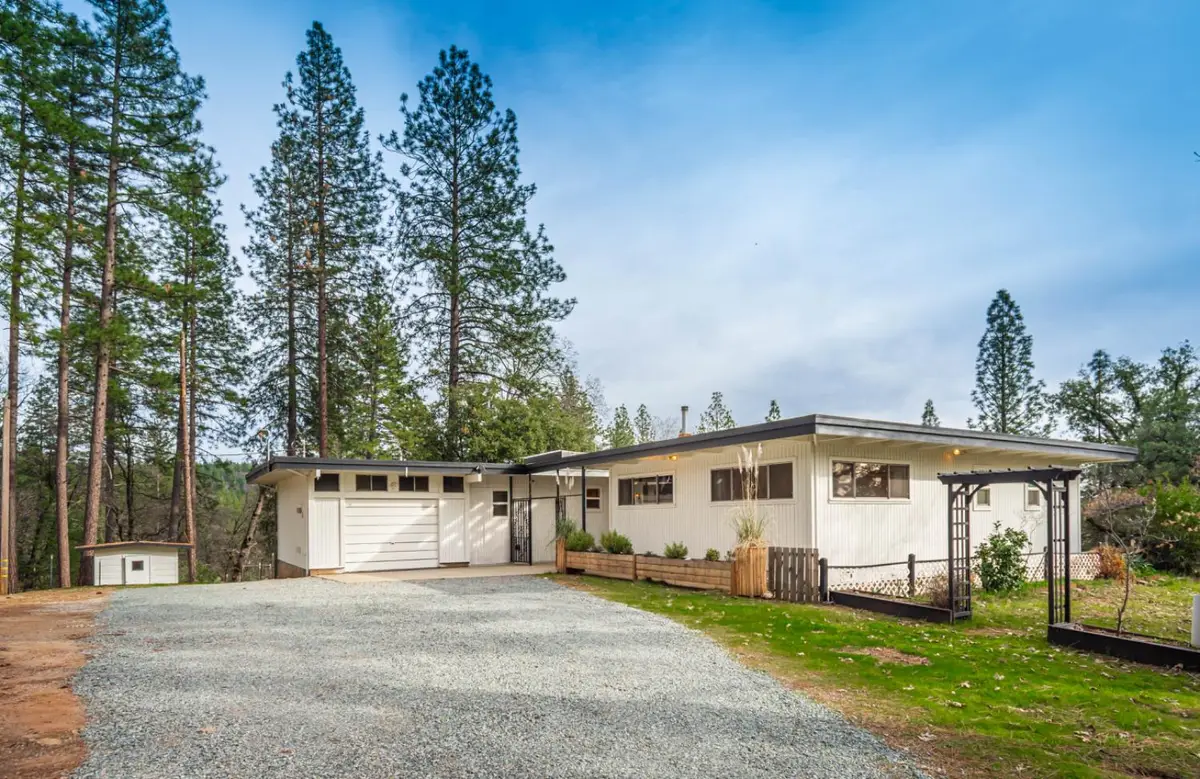 13081 Pine Cone Circle, Grass Valley, CA 95945 - Image #1