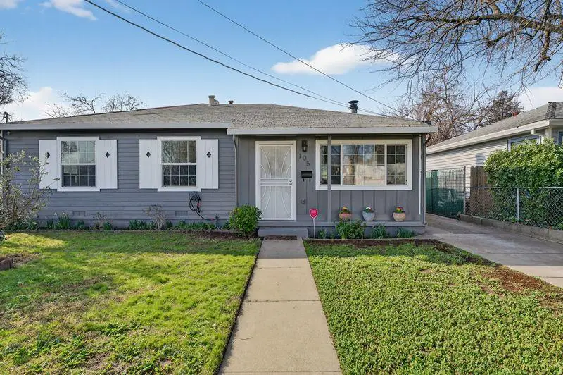 105 Yosemite Street, Roseville, CA 95678 - Image #2