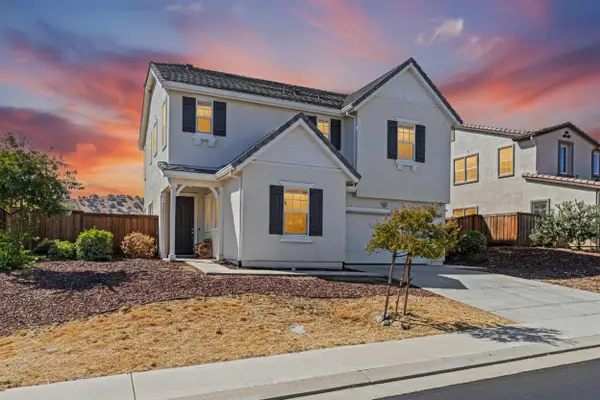 21248 Grapevine Drive, Patterson, CA 95363