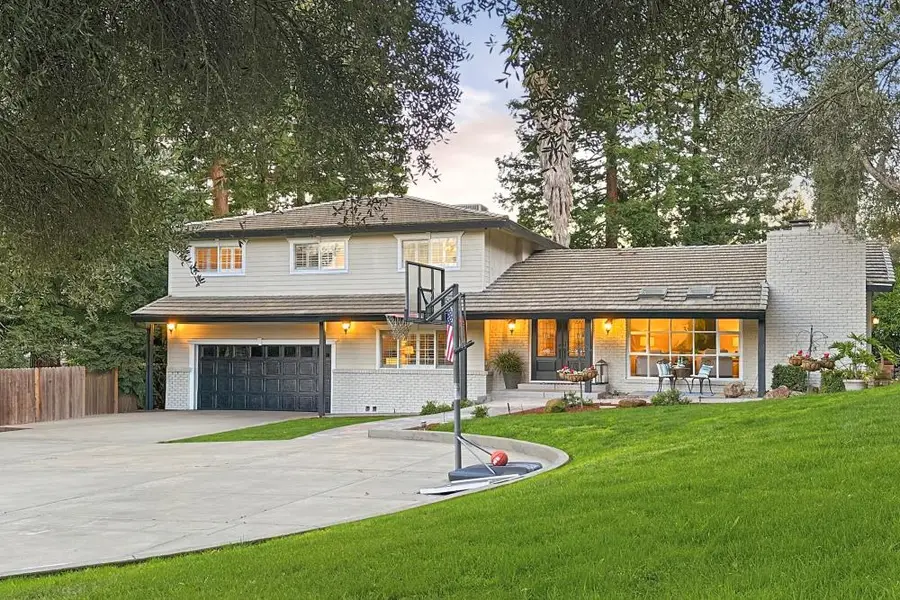 8560 Phoenix Avenue, Fair Oaks, CA 95628 - #3