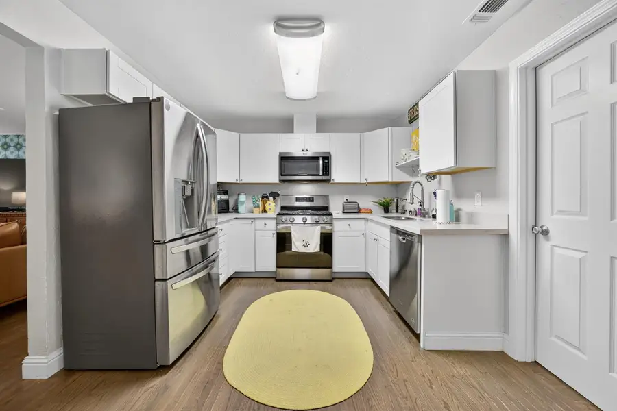 617 Wilson Avenue, Sacramento, CA 95833 - Image #2