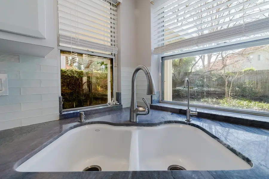 4 Marina Blue Court, Sacramento, CA 95831 - Image #3