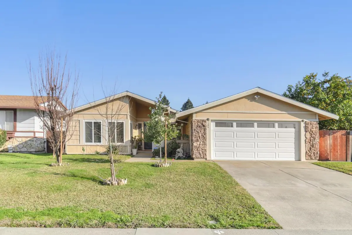 7395 Patero Circle, Sacramento, CA 95823 - Image #1