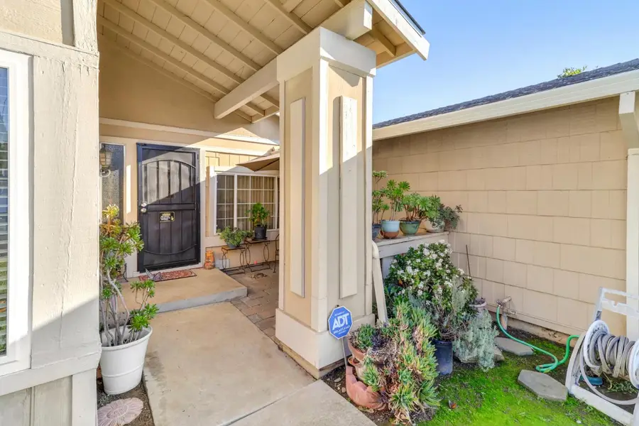 7395 Patero Circle, Sacramento, CA 95823 - Image #3