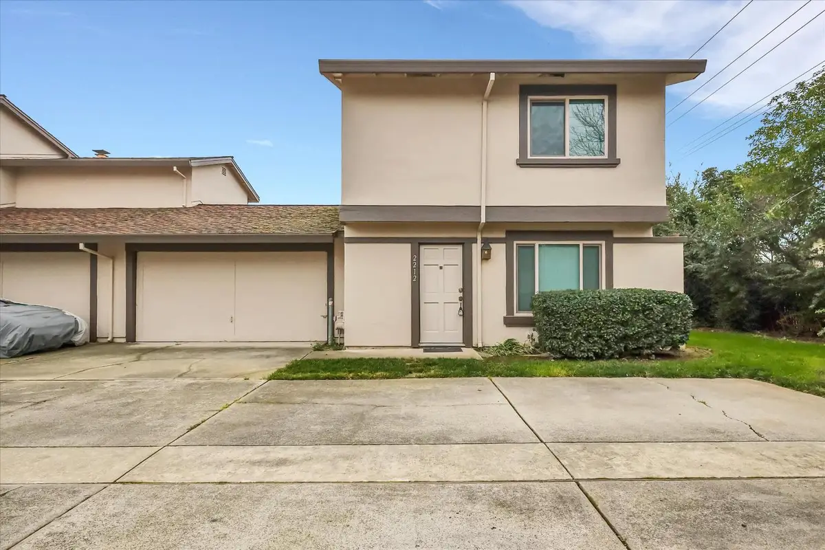 2212 Kimwood Lane, Rancho Cordova, CA 95670 - Image #1