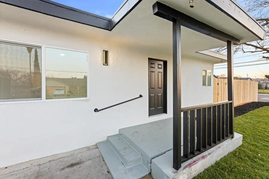 864 W 5th Street, Stockton, CA 95206 - Image #2