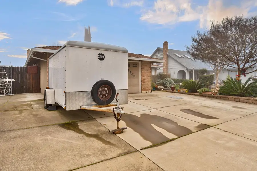 3500 Huntsman Drive, Sacramento, CA 95826 - Image #2