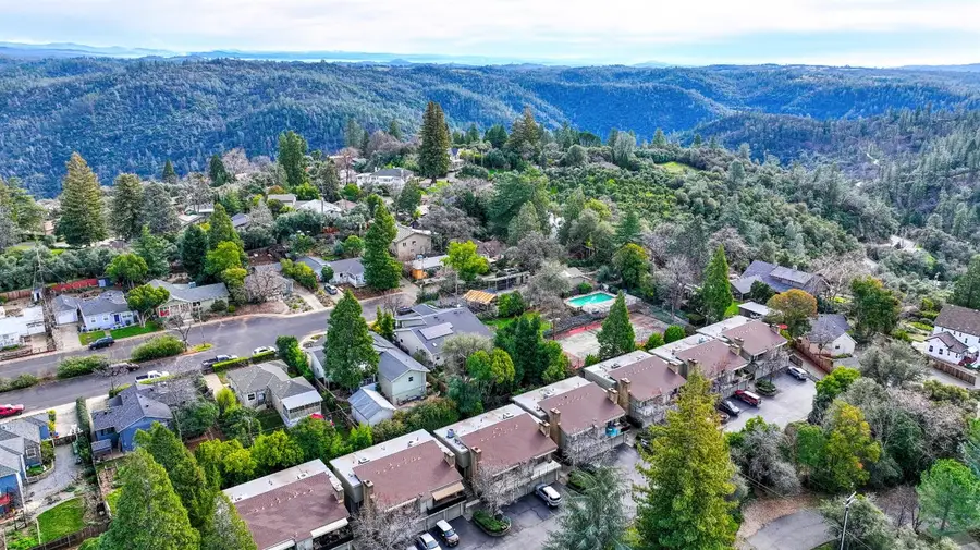 232 Foresthill Avenue #B, Auburn, CA 95603 - Image #3