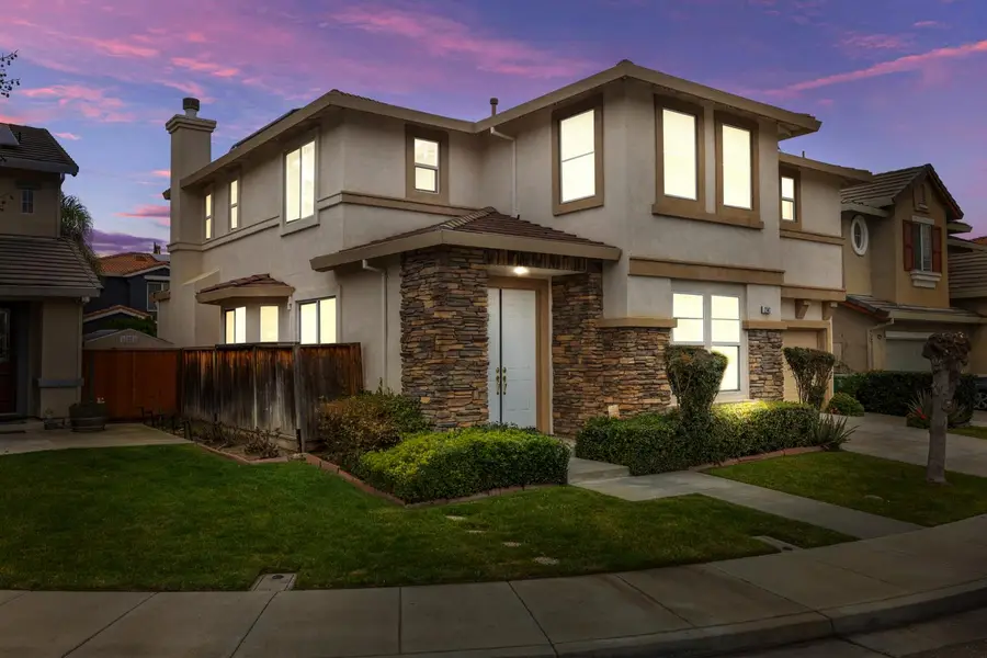 2141 Iberis Court, Tracy, CA 95376 - Image #2