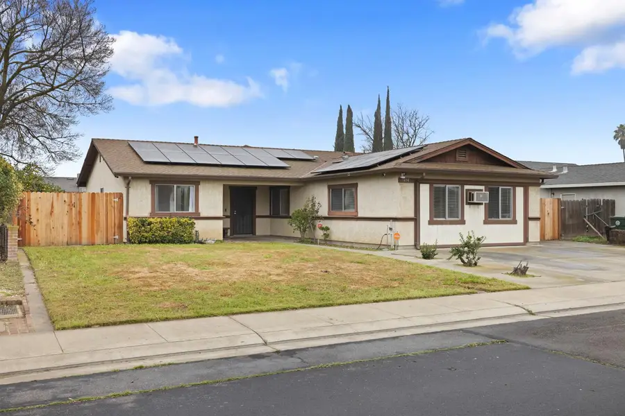 1494 Hilary Way, Manteca, CA 95336 - Image #2