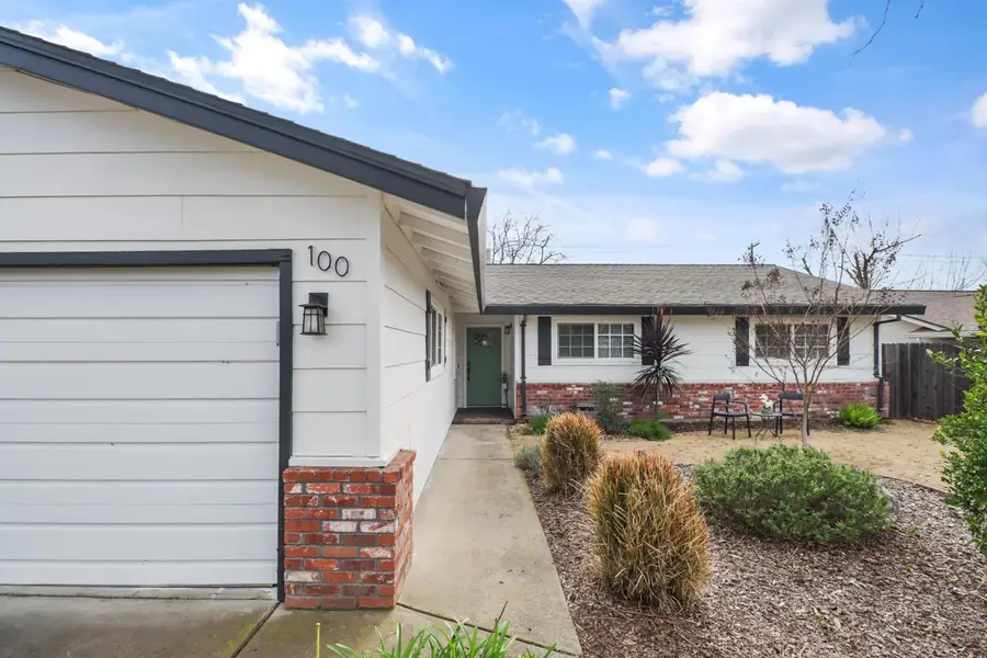 100 Briarcliff Court, Folsom, CA 95630 - Image #3