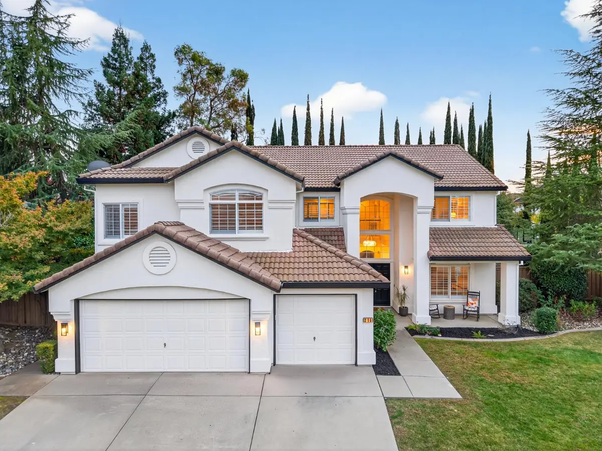 216 Heredia Court, Roseville, CA 95747 - Image #1