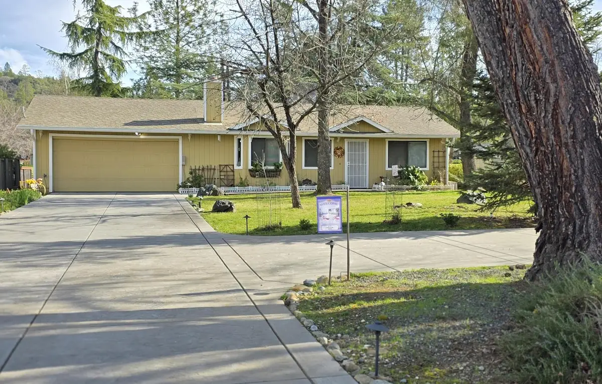 12121 Lake Wildwood Drive, Penn Valley, CA 95946 - Image #1