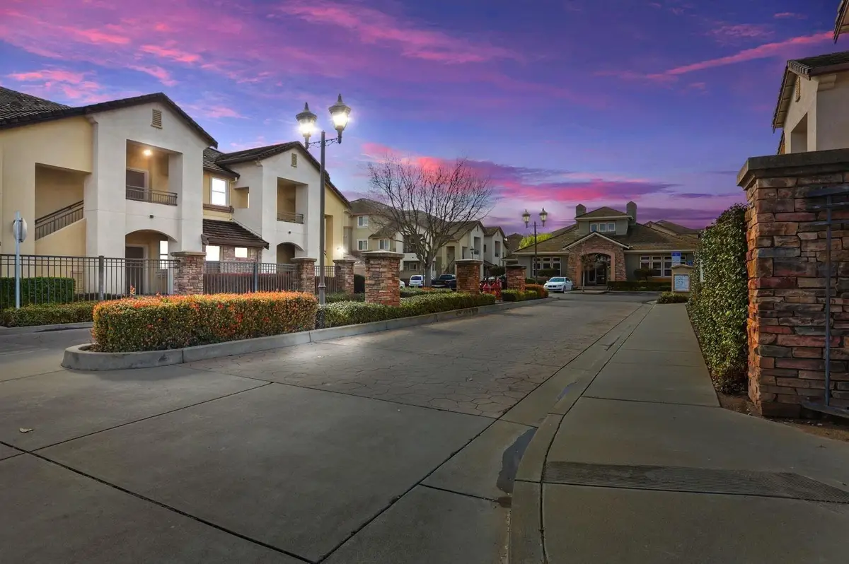 1360 Shady Lane #923, Turlock, CA 95382 - Image #1