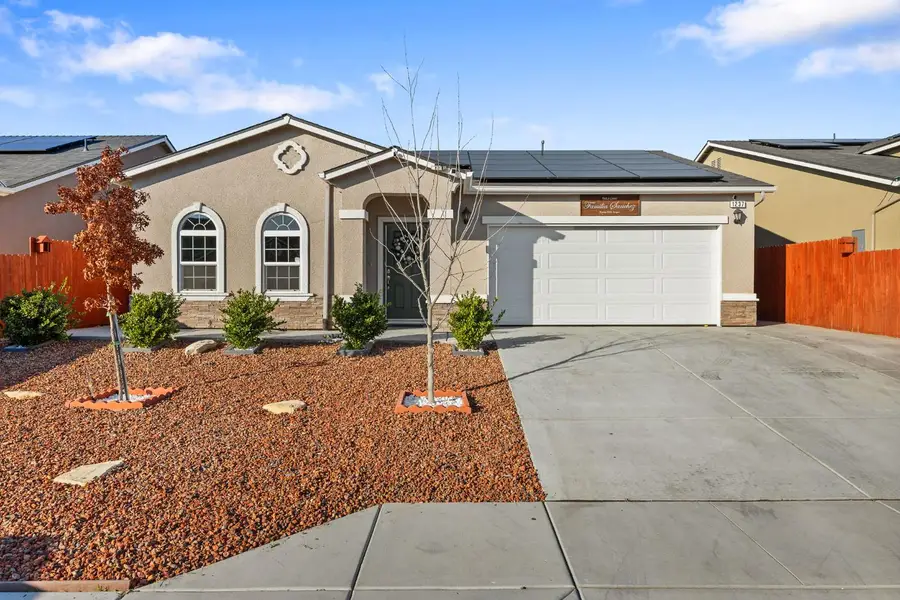 1237 E Orange Street, Avenal, CA 93204 - #2