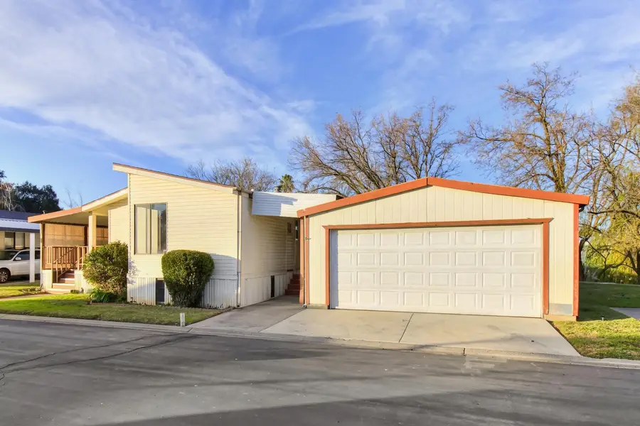 17 Seabrook Street, Sacramento, CA 95828 - Image #2