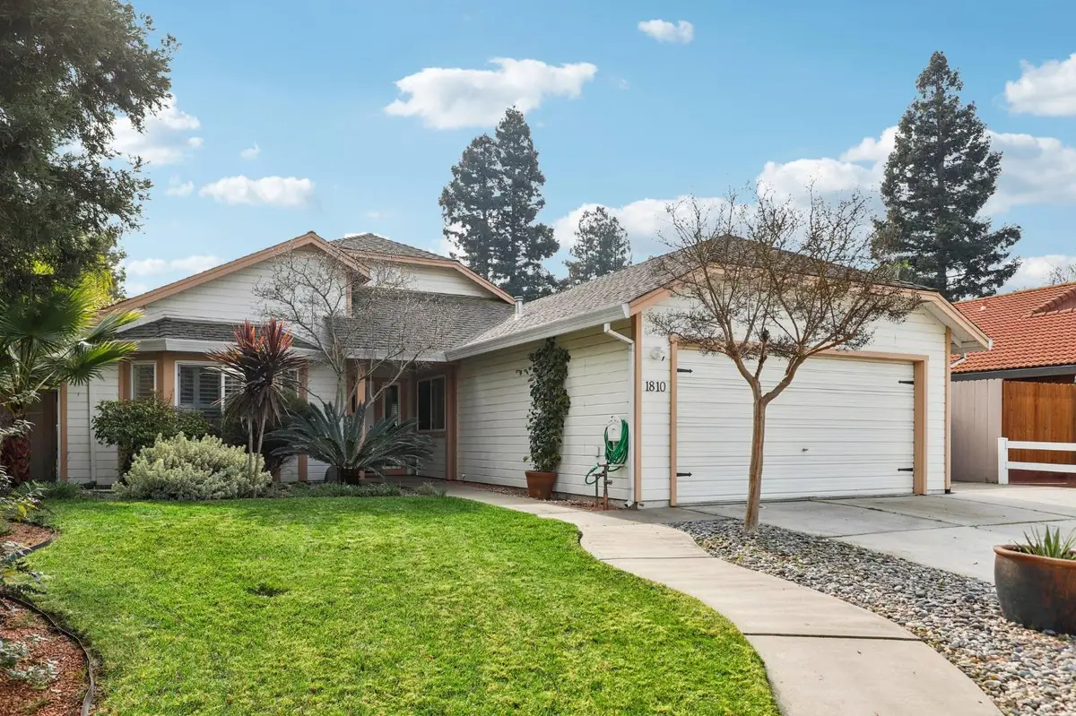 1810 Azurite Way, Sacramento, CA 95833 - Image #1