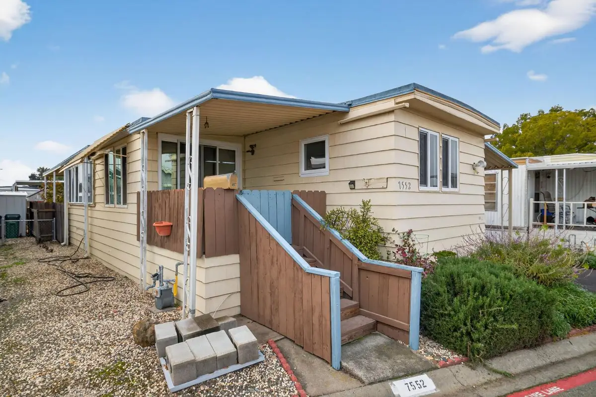 7552 Red Bud Lane, Sacramento, CA 95828 - Image #1