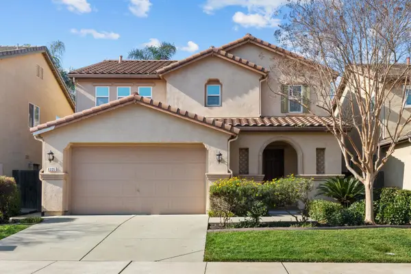 5225 Sun Chaser Way, Sacramento, CA 95835