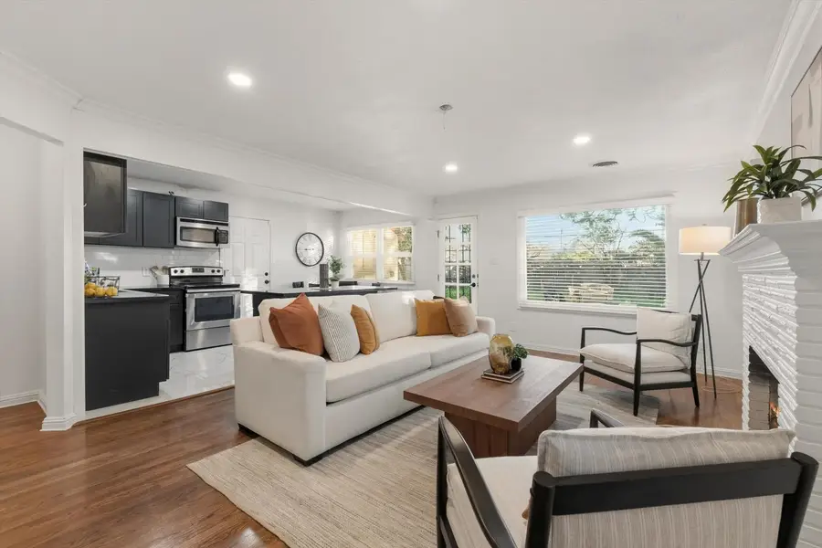 5930 18th Avenue, Sacramento, CA 95820 - #3