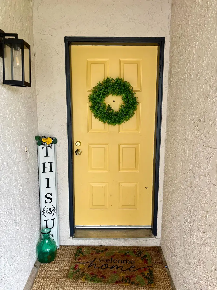 212 Jubilee Way, Rio Linda, CA 95673 - Image #2