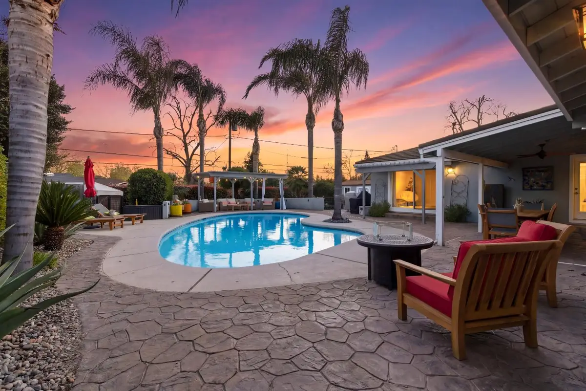 6810 Rappahannock Way, Carmichael, CA 95608 - #1