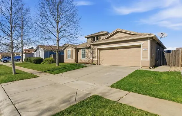 1759 Powder Way, Plumas Lake, CA 95961