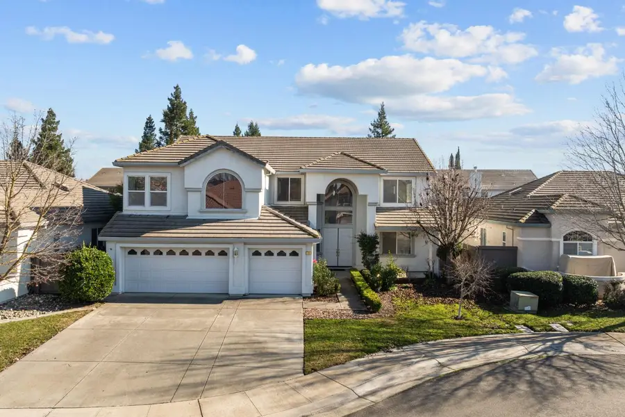 11 Loganberry Court, Sacramento, CA 95835 - Image #2