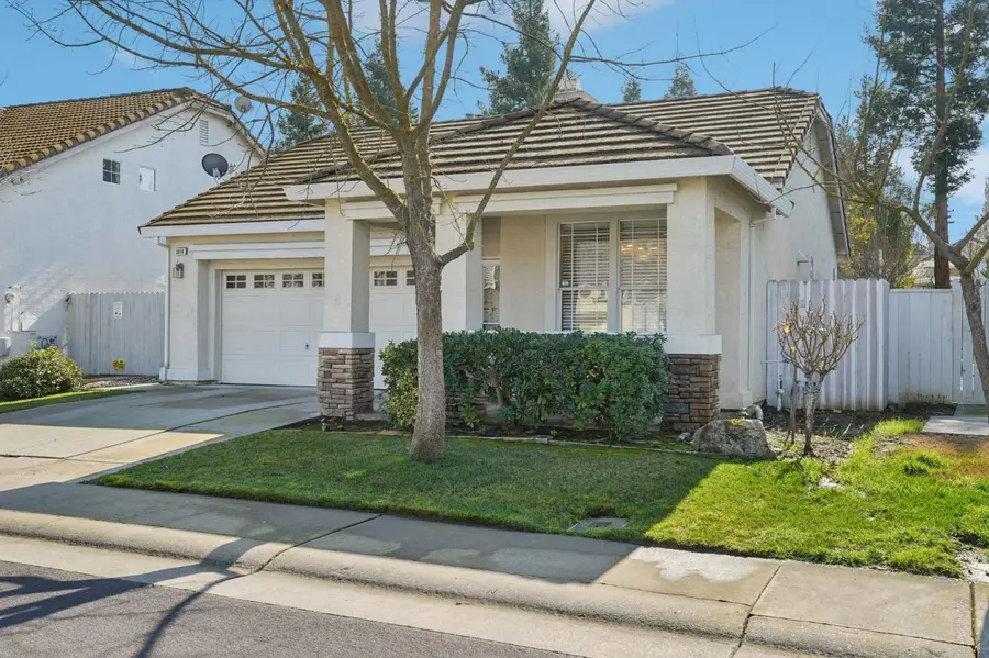 3818 Renwick Avenue, Elk Grove, CA 95758 - Image #2