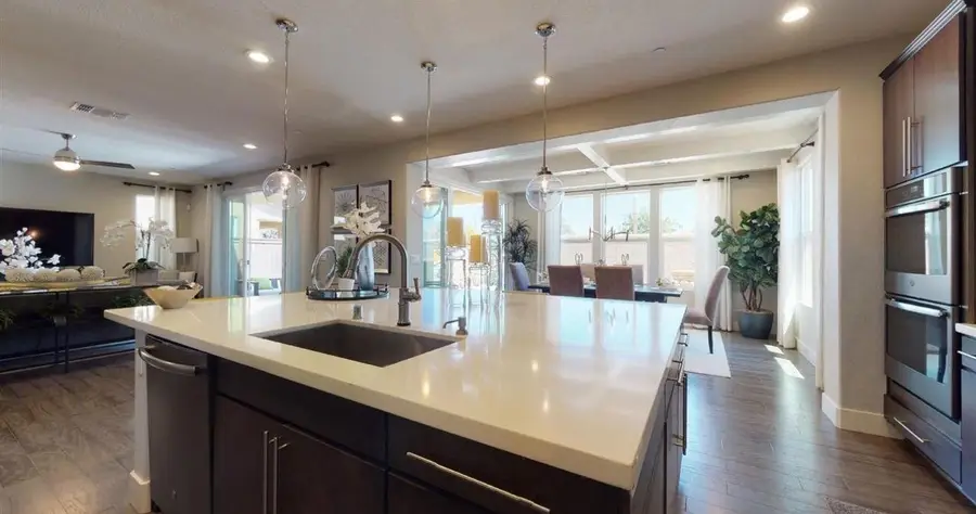 1489 Veteran Street, Manteca, CA 95337 - #2