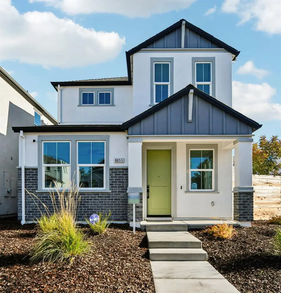 8655 Starburst Way, Sacramento, CA 95823 - Image #3